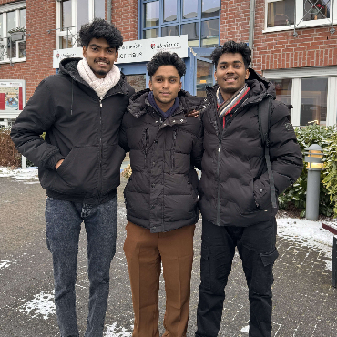 Volunteers Learn and Help at Brühl Old Age Home